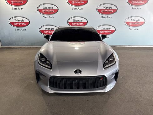 Used 2023 Toyota GR86 Premium RWD image 2