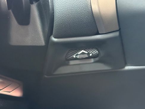 Used 2025 BMW X3 xDrive30i w/ Convenience Package image 37