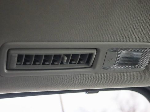 Used 2023 Toyota Sienna LE image 26