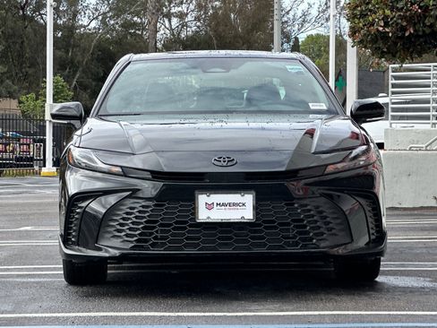 New 2026 Toyota Camry SE FWD image 7