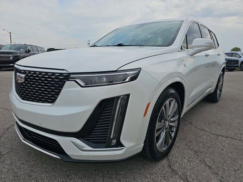 Used 2021 Cadillac XT6 Premium Luxury w/ Platinum Package AWD/4WD image 10