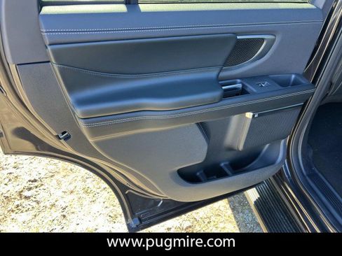 New 2026 Ford Expedition Platinum w/ Stealth Appearance Package image 14