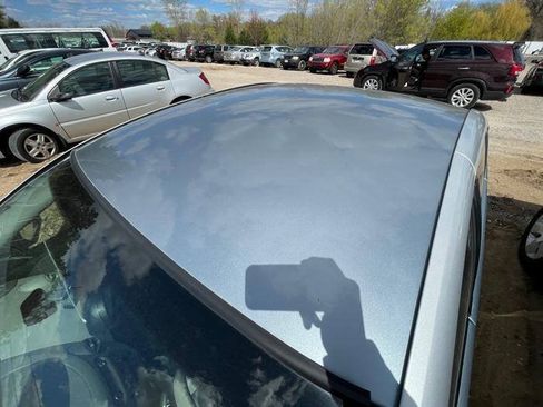 Used 2003 Saturn ION Level 2 w/ Convenience Pkg FWD image 10