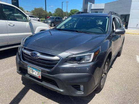 Used 2020 Subaru Outback Premium w/ Popular Package #1 AWD/4WD image 5