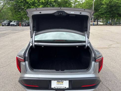 Used 2025 Kia K4 LXS image 29