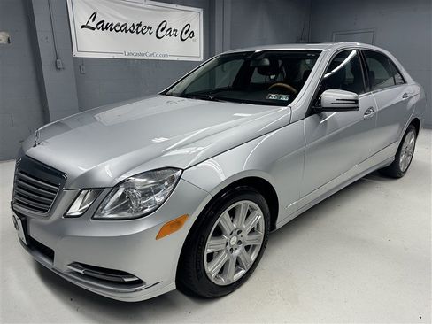 Used 2013 Mercedes-Benz E 350 4MATIC Sedan image 1