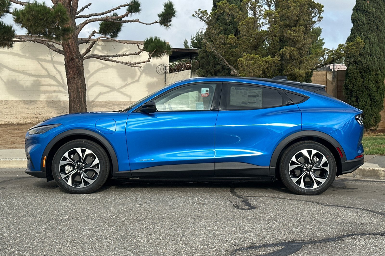 New 2026 Ford Mustang Mach-E Select RWD image 7