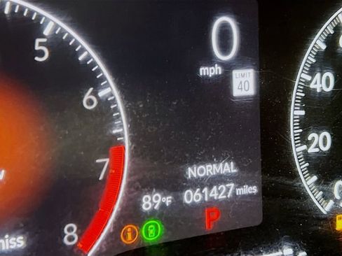 Used 2022 Honda Civic Sport image 12