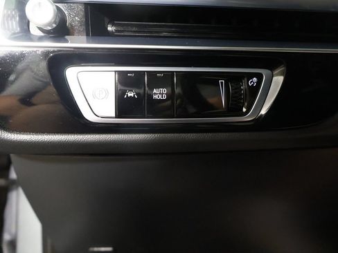 Used 2024 Cadillac Lyriq Luxury RWD image 40