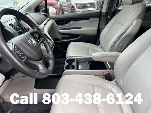 Used 2023 Honda Odyssey Elite image 9