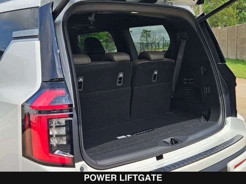 New 2026 Nissan Armada Platinum image 28