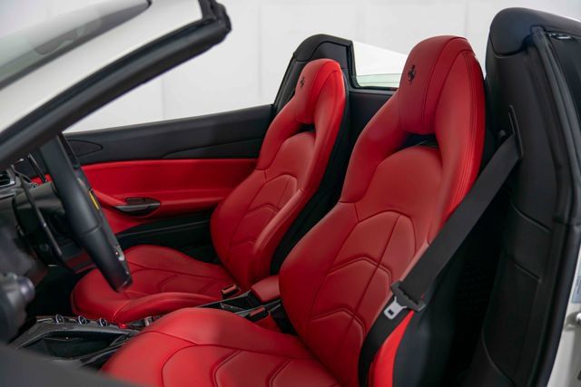 Used 2017 Ferrari 488 Spider RWD image 15