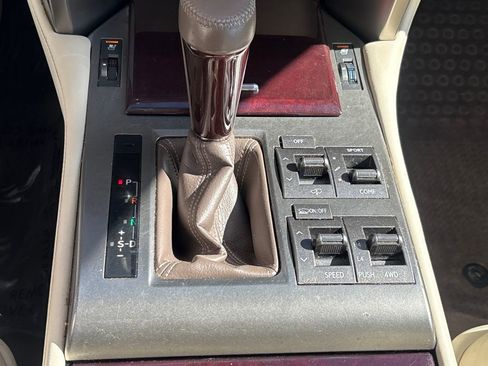 Used 2018 Lexus GX 460 Luxury image 14