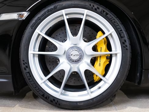 Used 2010 Porsche 911 GT3 RWD image 38