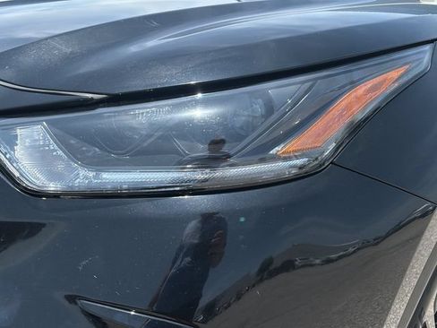 Used 2025 Toyota Highlander XSE AWD/4WD image 26