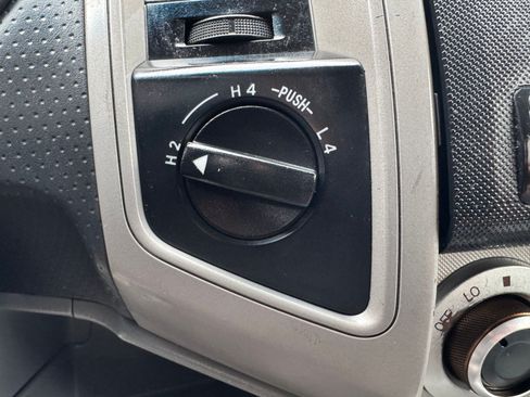Used 2010 Toyota Tacoma 4x4 Double Cab V6 image 20