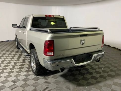 Used 2009 Dodge Ram 1500 Truck Laramie AWD/4WD image 9