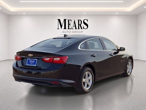 Used 2022 Chevrolet Malibu LS w/ Driver Confidence Package II FWD image 5