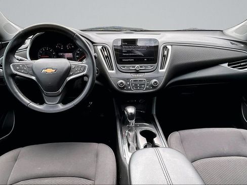 Used 2022 Chevrolet Malibu LT w/ Midnight Edition FWD image 13