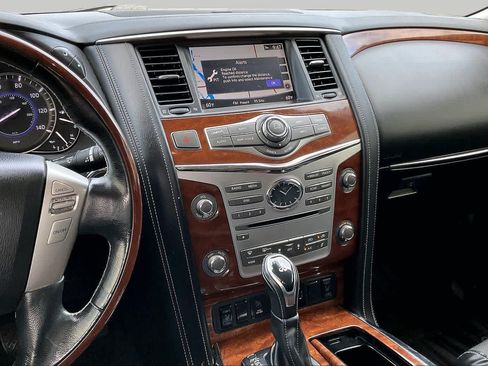 Used 2019 INFINITI QX80 Luxe AWD/4WD image 7