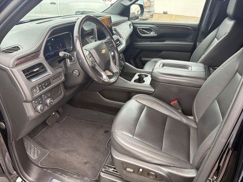 Used 2023 Chevrolet Tahoe LT w/ Luxury Package AWD/4WD image 14