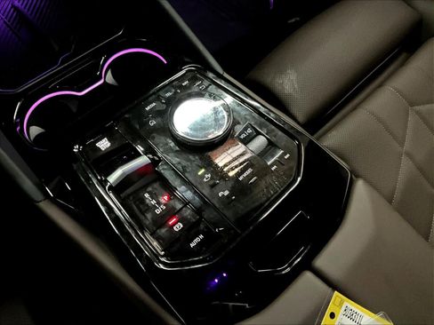 Used 2026 BMW 530i w/ Premium Package image 36