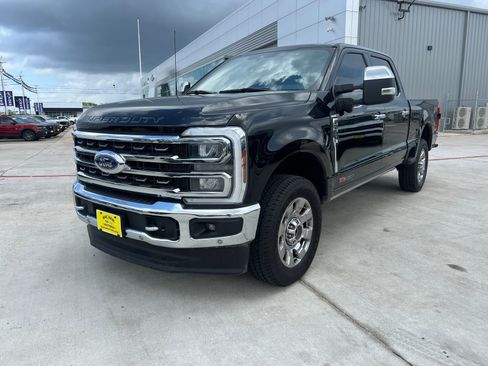 Used 2024 Ford F250 King Ranch w/ Chrome Package AWD/4WD image 7
