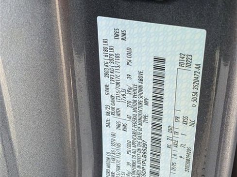 Used 2023 Ford Bronco Badlands image 42