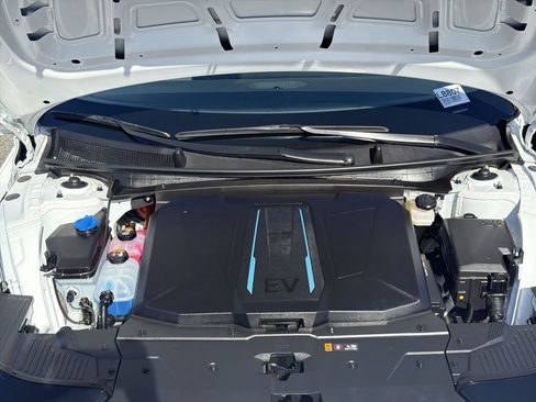 Used 2024 Hyundai Ioniq 5 SEL RWD image 17
