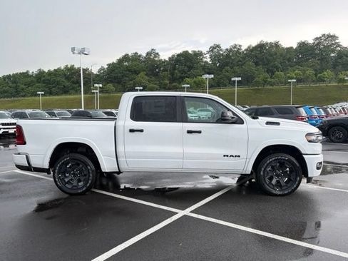 New 2026 RAM 1500 Big Horn AWD/4WD image 8