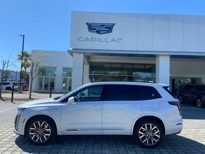 Used 2023 Cadillac XT6 Sport w/ Technology Package