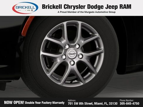 New 2026 Chrysler Pacifica Select image 8