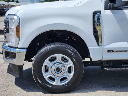 Used 2025 Ford F250 XLT AWD/4WD image 9