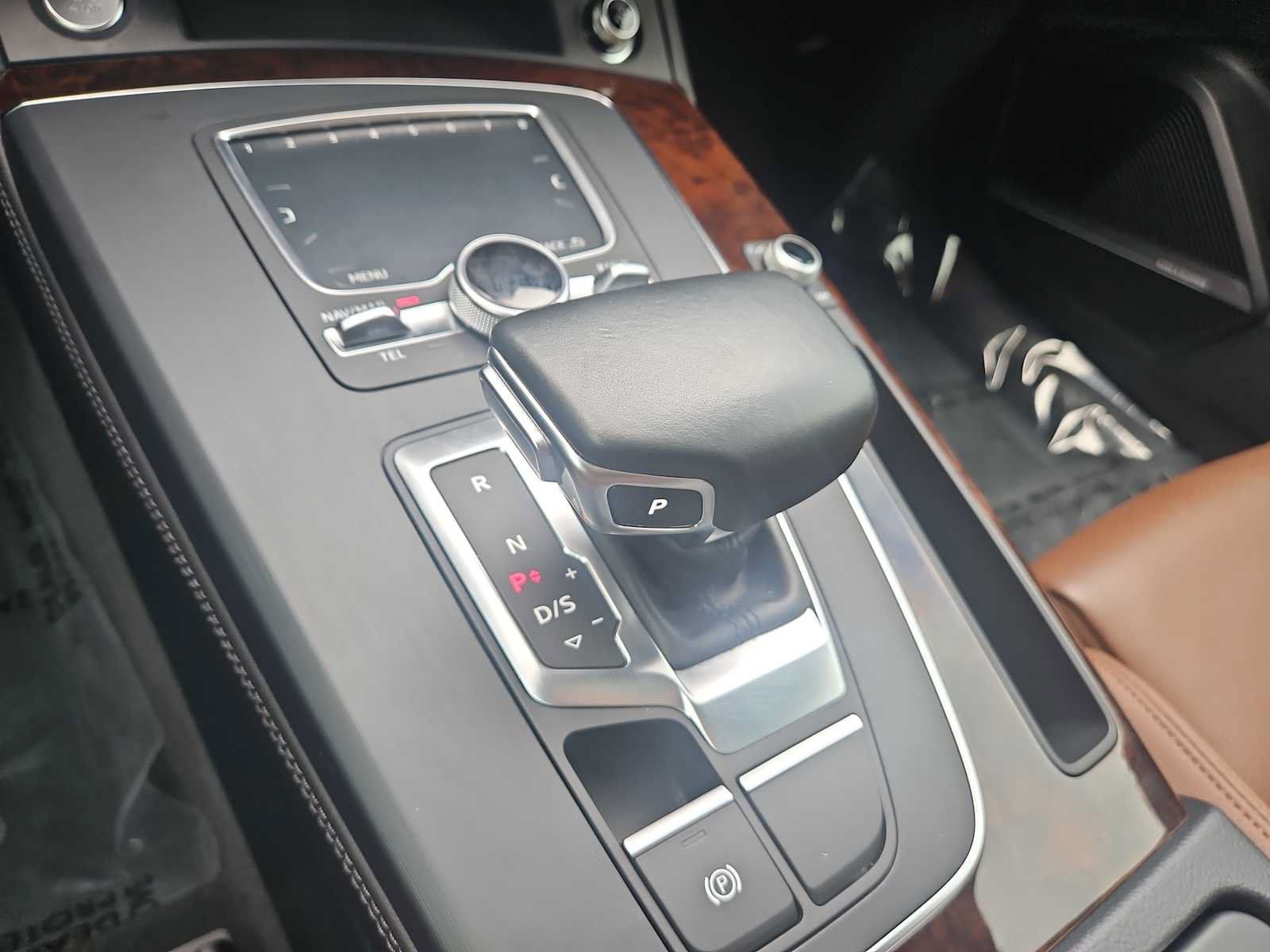 Used 2018 Audi Q5 Prestige w/ Prestige Package AWD/4WD image 22