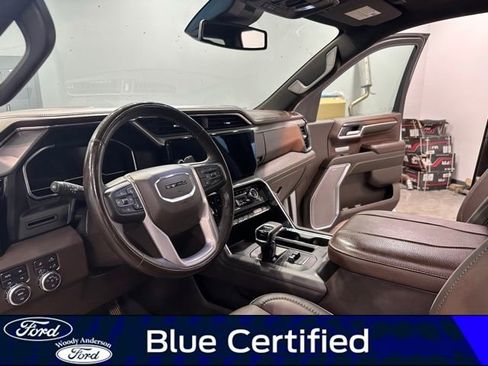 Used 2025 GMC Sierra 1500 Denali image 9