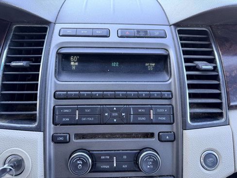 Used 2011 Ford Taurus SEL w/ 201A Rapid Spec Order Code FWD image 17