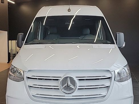 New 2024 Mercedes-Benz Sprinter 3500 image 2