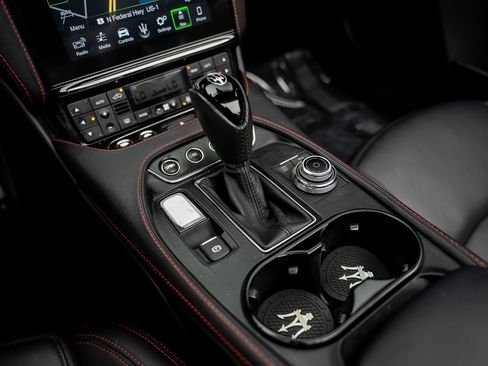 Used 2019 Maserati GranTurismo Sport RWD image 51
