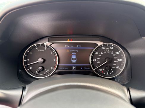 Used 2025 Nissan Altima 2.5 SR AWD/4WD image 12