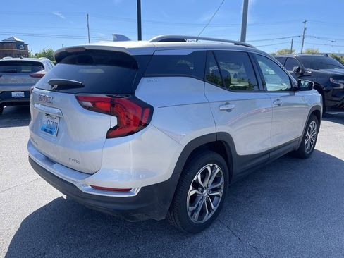 Used 2019 GMC Terrain SLT w/ Preferred Package AWD/4WD image 3