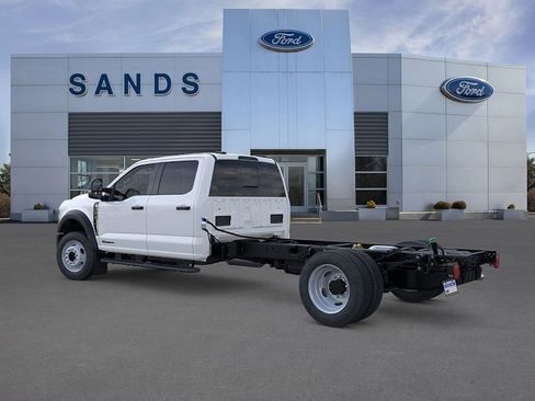 New 2026 Ford F550 4x4 Crew Cab Super Duty w/ XL Chrome Package image 4
