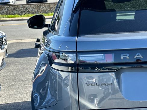 New 2024 Land Rover Range Rover Velar Dynamic HSE AWD/4WD image 25
