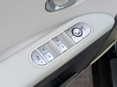 Certified 2024 Hyundai Ioniq 5 SEL AWD/4WD image 19