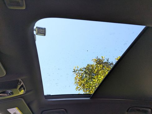 Used 2023 BMW X1 xDrive28i w/ Premium Package image 20