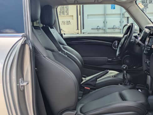 Used 2019 MINI Cooper S FWD image 14
