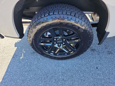 Certified 2026 Chevrolet Silverado 1500 RST w/ RST All Star Premium Package image 6