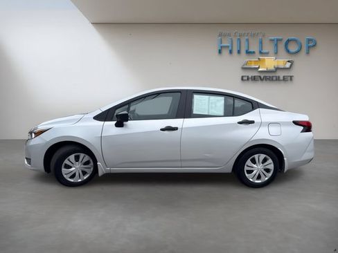 Used 2024 Nissan Versa S w/ Trunk Package FWD image 10