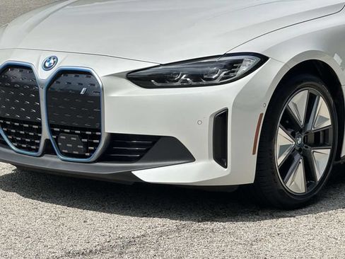 Certified 2023 BMW i4 eDrive35 RWD image 13