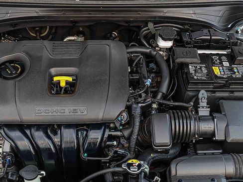 Certified 2023 Kia Forte LXS w/ LXS Technology Package FWD image 26
