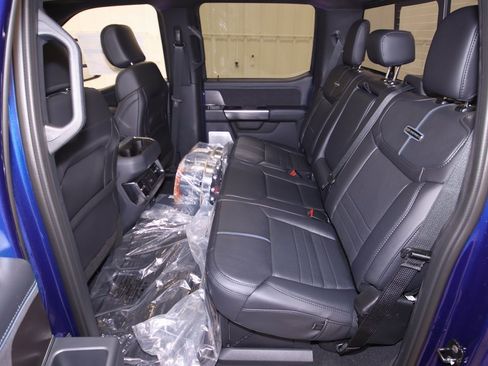 New 2026 Ford F450 Platinum w/ FX4 Off-Road Package image 13